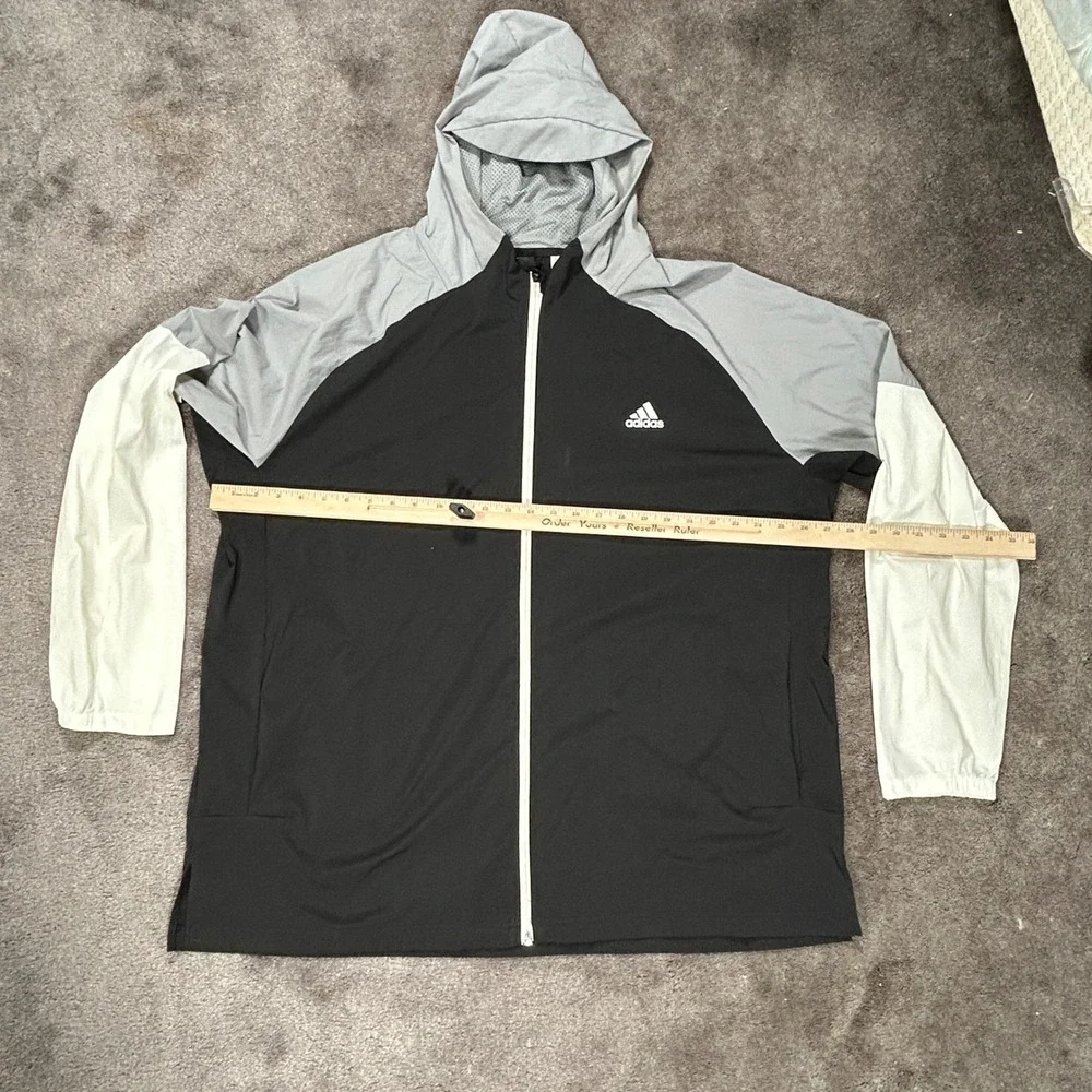 Adidas Black Gray Full Zip‎ Windbreaker Jacket Color Block design raglan sleeves
